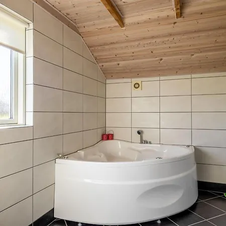 Saran - 5m From The Sea By Interhome Feriehus *
